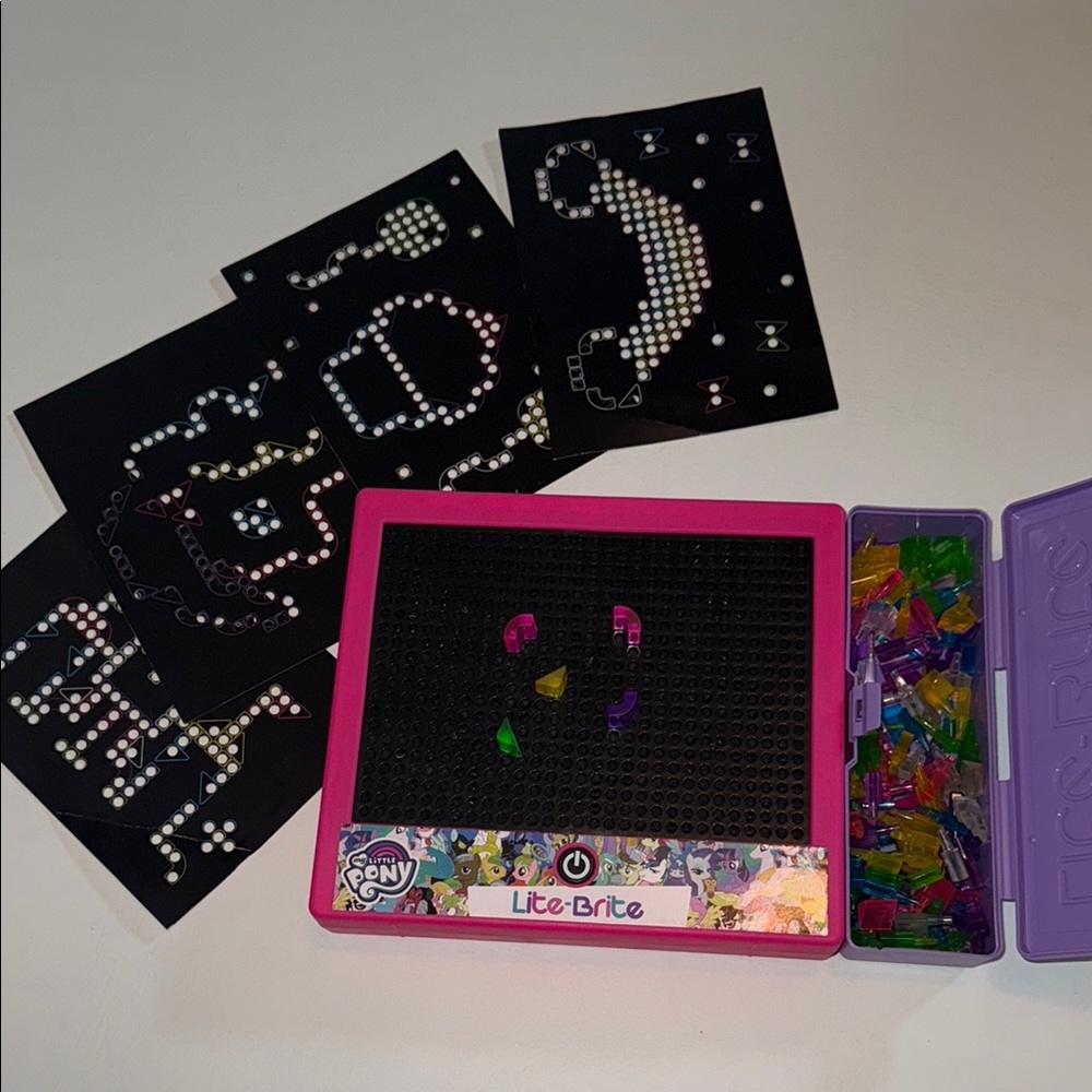 Lite-Brite My Little Pony Toy Set with Pegs
